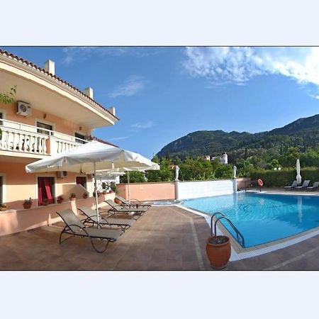 بينيتسيس Apartments Corfu Sun Pool Side المظهر الخارجي الصورة